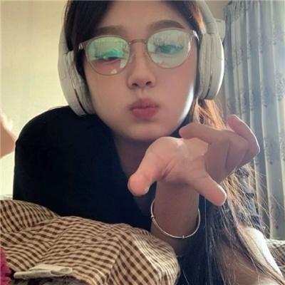 窗户上的阴影
